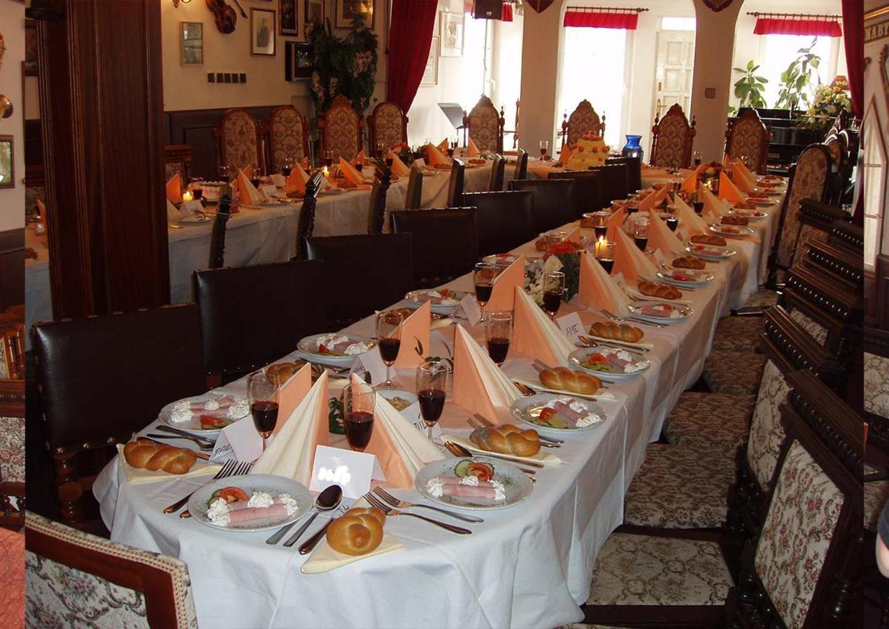 Klor Hotel